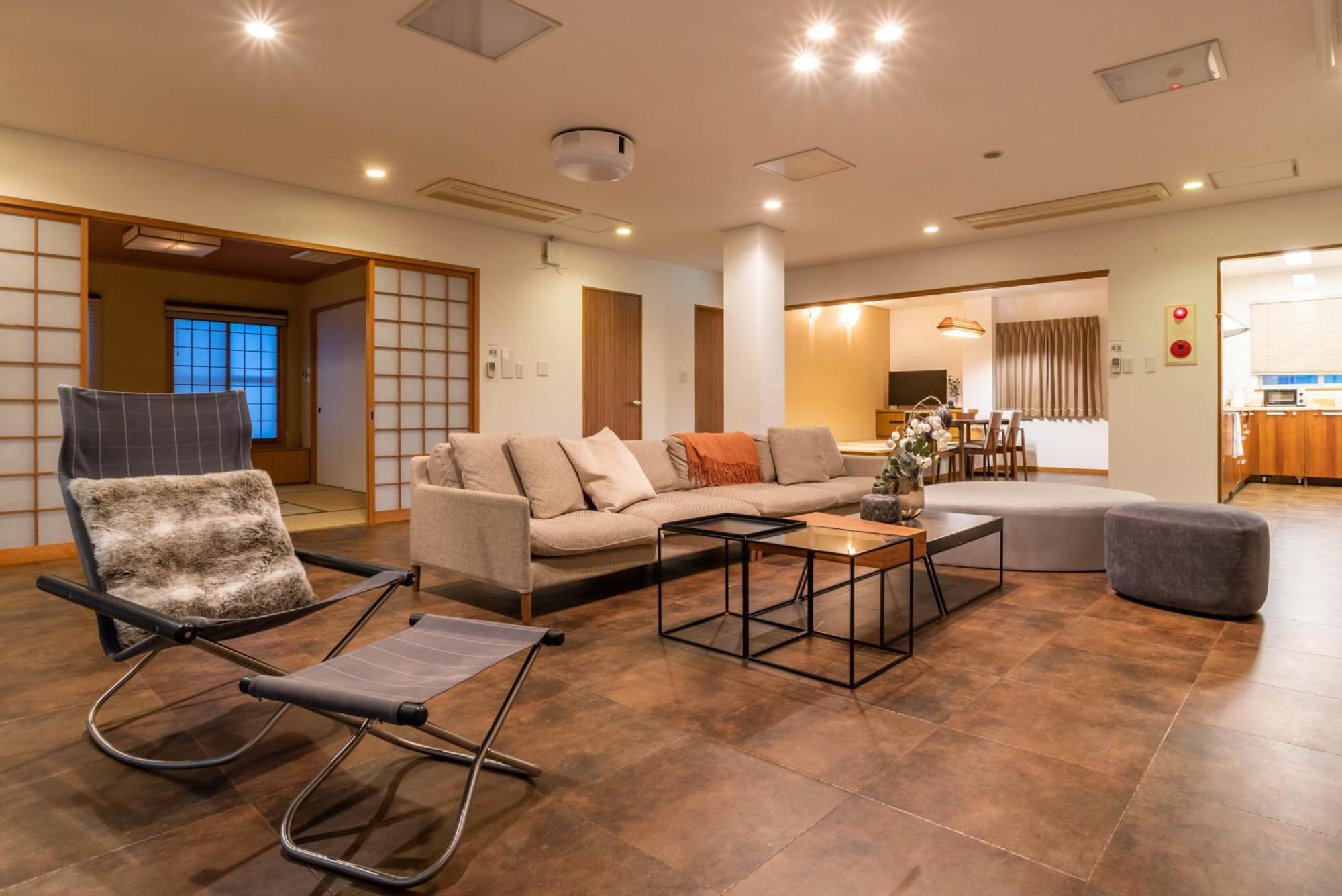 Bijou Suites Ai Premium أوساكا الغرفة الصورة